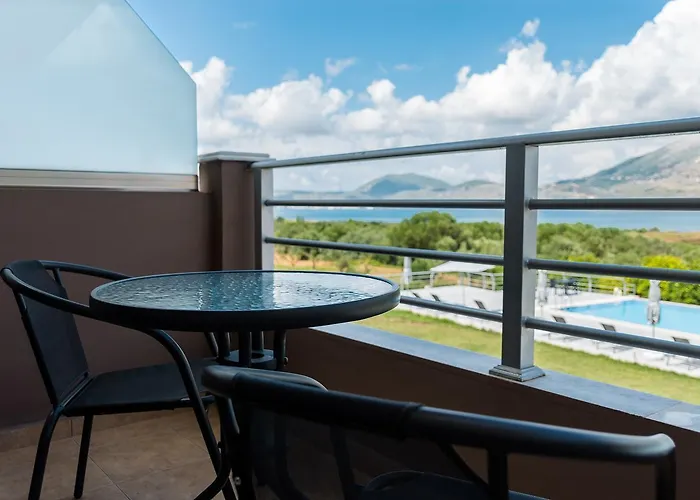 Phaedra Suites Hotel Lixouri